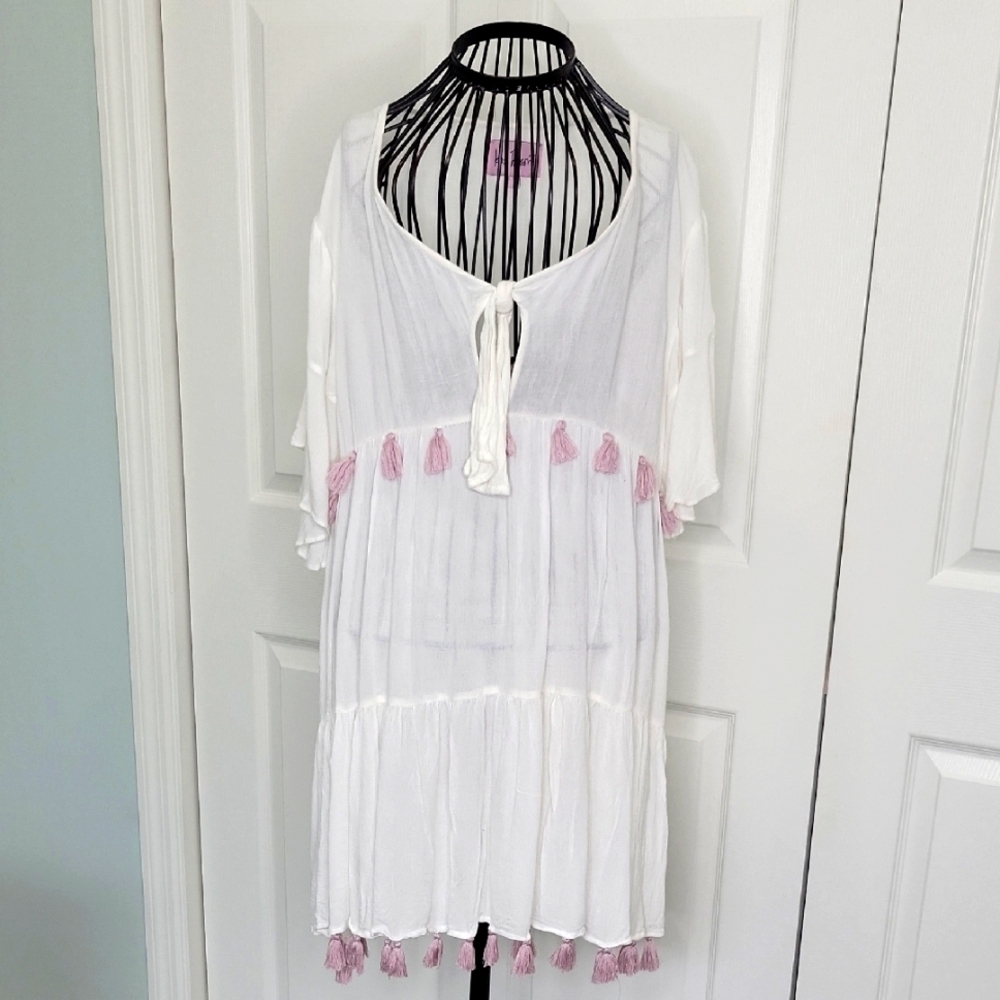 KOS RESORT White Beach Cover-Up with Pink Tassels Size Small